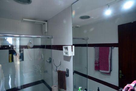 Apartamento à venda com 145m², 3 quartos e 1 vagaBanheiro da Suíte 2