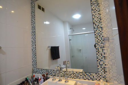 Apartamento à venda com 145m², 3 quartos e 1 vagaBanheiro da Suíte 1