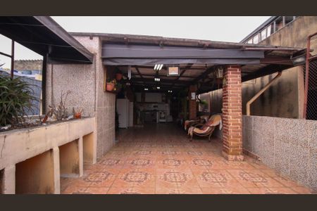 Casa à venda com 175m², 2 quartos e 2 vagas Casa à venda com 175m², 2 quartos e 2 vagasÁrea Gourmet