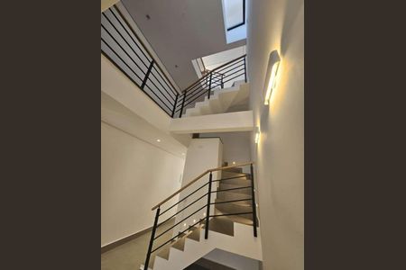Casa à venda com 130m², 3 quartos e 2 vagasFoto 24