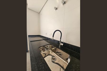 Casa à venda com 130m², 3 quartos e 2 vagasFoto 03