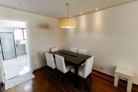 Apartamento para alugar com 154m², 4 quartos e 2 vagasDetalhe Sala