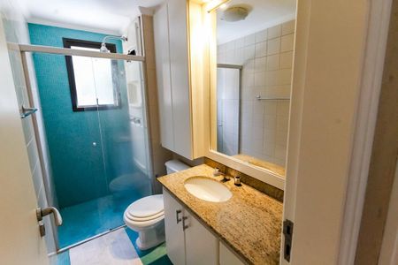 Apartamento para alugar com 154m², 4 quartos e 2 vagasBanheiro Social