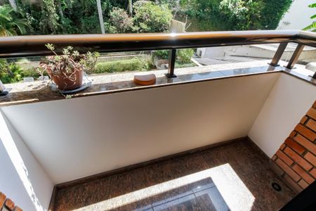 Apartamento para alugar com 154m², 4 quartos e 2 vagasVaranda - Suíte