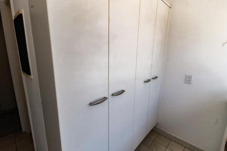 Apartamento para alugar com 154m², 4 quartos e 2 vagasÁrea de Serviço