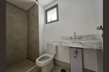 Apartamento à venda com 131m², 3 quartos e 2 vagasBanheiro da Suíte 1