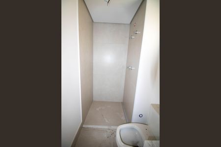 Apartamento à venda com 131m², 3 quartos e 2 vagasBanheiro da Suíte 2