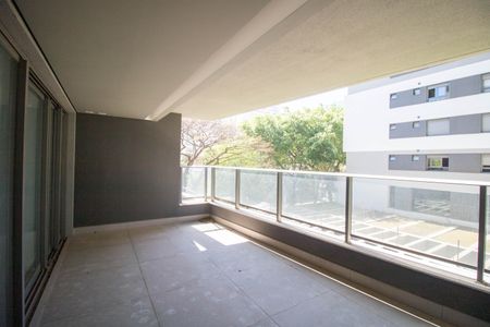 Varanda de apartamento à venda com 3 quartos, 131m² em Brooklin, São Paulo