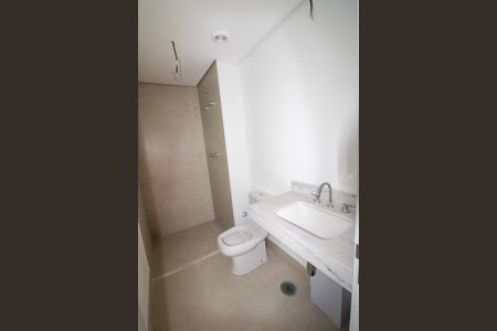 Apartamento à venda com 131m², 3 quartos e 2 vagasBanheiro da Suíte 3