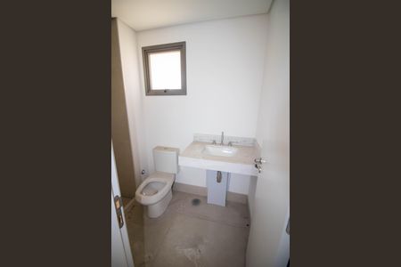 Apartamento à venda com 131m², 3 quartos e 2 vagasBanheiro da Suíte 2