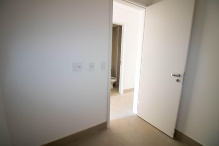 Apartamento à venda com 131m², 3 quartos e 2 vagasQuarto