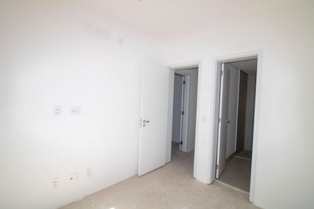 Apartamento à venda com 131m², 3 quartos e 2 vagasSuíte 2