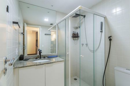 Apartamento para alugar com 38m², 1 quarto e 1 vaga Apartamento para alugar com 38m², 1 quarto e 1 vagaBanheiro Social