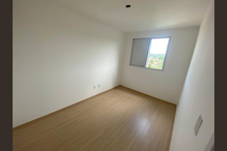 Quarto de apartamento à venda com 2 quartos, 52m² em Vila Santa Cecilia, Lagoa Santa