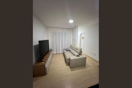 Sala de apartamento à venda com 2 quartos, 52m² em Vila Santa Cecilia, Lagoa Santa