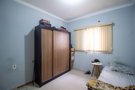 Casa para alugar com 134m², 2 quartos e 2 vagas Casa para alugar com 134m², 2 quartos e 2 vagasQuarto 2