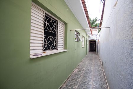 Casa para alugar com 134m², 2 quartos e 2 vagas Casa para alugar com 134m², 2 quartos e 2 vagasCorredor