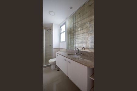 Apartamento à venda com 236m², 3 quartos e 2 vagasSuíte 2 e 3