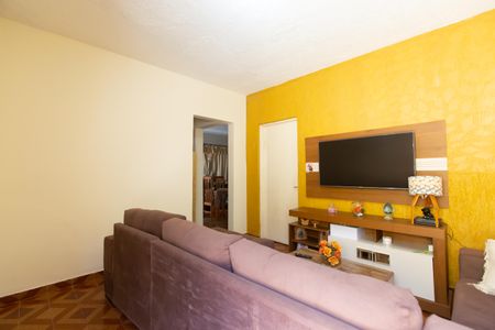 Casa para alugar com 67m², 2 quartos e 1 vaga Casa para alugar com 67m², 2 quartos e 1 vagaSala