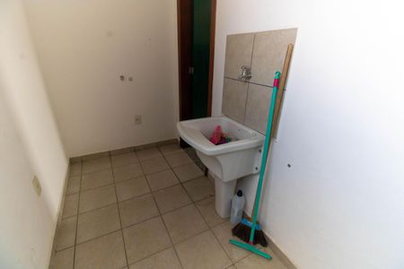 Studio para alugar com 35m², 1 quarto e sem vaga Studio para alugar com 35m², 1 quarto e sem vagaÁrea de Serviço