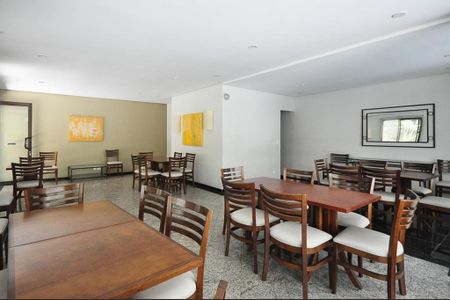 Apartamento para alugar com 110m², 3 quartos e 2 vagasSalão de Festa