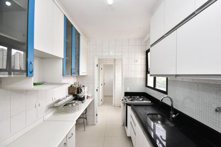 Apartamento para alugar com 110m², 3 quartos e 2 vagasCozinha