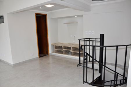 Apartamento à venda com 194m², 3 quartos e 2 vagas Apartamento à venda com 194m², 3 quartos e 2 vagasCobertura