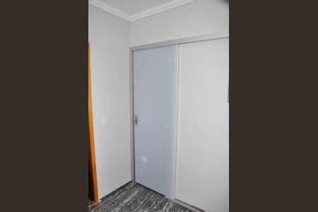 Apartamento à venda com 194m², 3 quartos e 2 vagas Apartamento à venda com 194m², 3 quartos e 2 vagasÁrea de Serviço