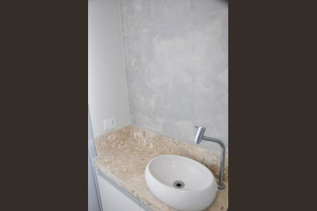 Apartamento à venda com 194m², 3 quartos e 2 vagas Apartamento à venda com 194m², 3 quartos e 2 vagasBanheiro da Suíte