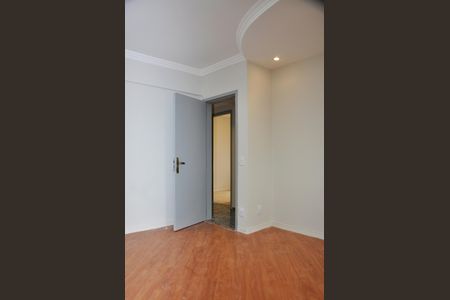 Apartamento à venda com 194m², 3 quartos e 2 vagas Apartamento à venda com 194m², 3 quartos e 2 vagasSuíte