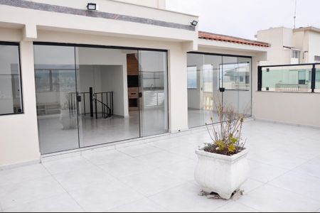 Apartamento à venda com 194m², 3 quartos e 2 vagas Apartamento à venda com 194m², 3 quartos e 2 vagasTerraço