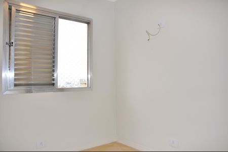 Apartamento à venda com 194m², 3 quartos e 2 vagas Apartamento à venda com 194m², 3 quartos e 2 vagasQuarto 2