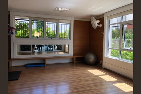 Apartamento à venda com 70m², 3 quartos e 1 vaga Apartamento à venda com 70m², 3 quartos e 1 vagaCondomínio