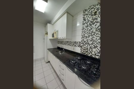 Apartamento à venda com 70m², 3 quartos e 1 vaga Apartamento à venda com 70m², 3 quartos e 1 vagaCOZINHA