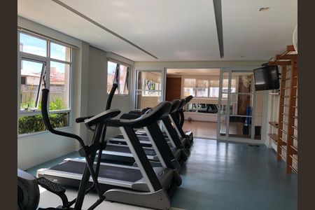 Apartamento à venda com 70m², 3 quartos e 1 vaga Apartamento à venda com 70m², 3 quartos e 1 vagaCondomínio