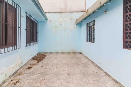 Casa à venda com 74m², 3 quartos e 2 vagasQuintal