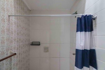 Casa à venda com 74m², 3 quartos e 2 vagas Casa à venda com 74m², 3 quartos e 2 vagasSuíte/Banheiro