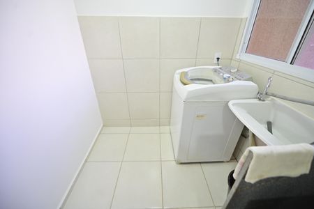 Apartamento para alugar com 47m², 2 quartos e 2 vagasÁrea de Serviço