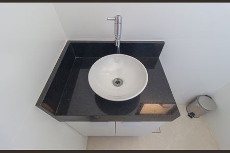 Apartamento à venda com 142m², 3 quartos e 2 vagas Apartamento à venda com 142m², 3 quartos e 2 vagasBanheiro de Serviço