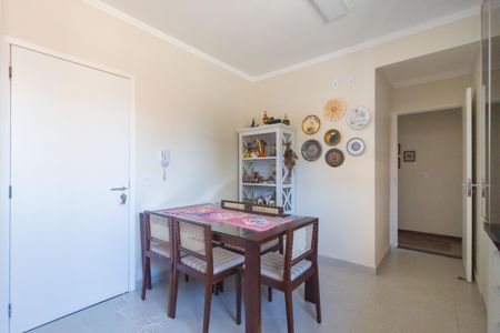 Apartamento à venda com 142m², 3 quartos e 2 vagas Apartamento à venda com 142m², 3 quartos e 2 vagasCozinha