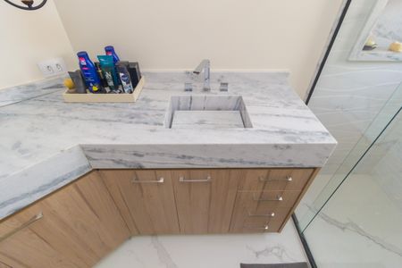 Apartamento à venda com 142m², 3 quartos e 2 vagas Apartamento à venda com 142m², 3 quartos e 2 vagasBanheiro - Suíte