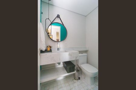 Apartamento à venda com 142m², 3 quartos e 2 vagas Apartamento à venda com 142m², 3 quartos e 2 vagasLavabo