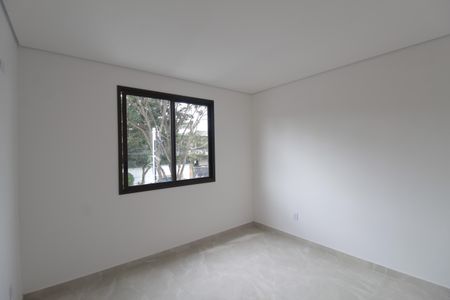 Casa de condomínio à venda com 140m², 3 quartos e 2 vagasQuarto 2