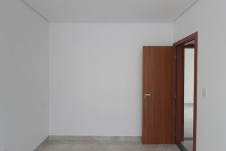 Casa de condomínio à venda com 140m², 3 quartos e 2 vagasQuarto 1