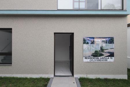 Casa de condomínio à venda com 140m², 3 quartos e 2 vagasFachada