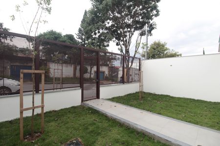 Casa de condomínio à venda com 140m², 3 quartos e 2 vagasQuintal