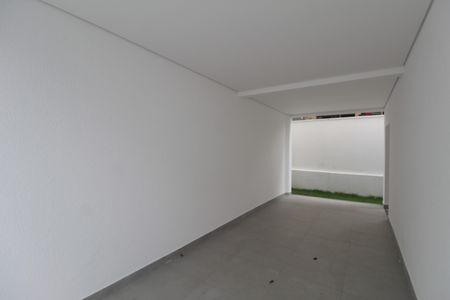 Casa de condomínio à venda com 140m², 3 quartos e 2 vagasGaragem