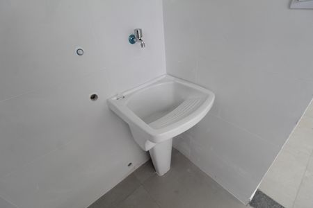 Casa de condomínio à venda com 140m², 3 quartos e 2 vagasÁrea de Serviço