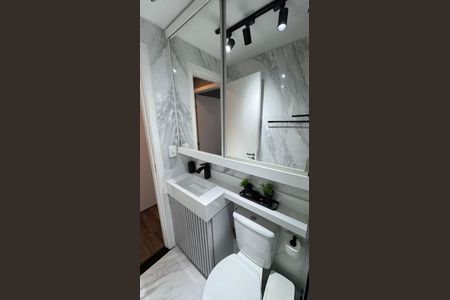 Apartamento para alugar com 45m², 2 quartos e 1 vaga Apartamento para alugar com 45m², 2 quartos e 1 vagaBanheiro