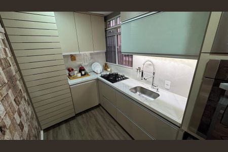 Apartamento para alugar com 45m², 2 quartos e 1 vaga Apartamento para alugar com 45m², 2 quartos e 1 vagaCozinha